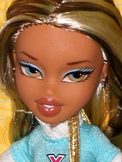 Bratz back to school Cloe