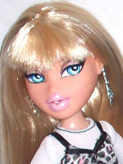Bratz Basic Cloe
