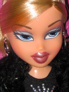 Bratz funk n glow 1 Cloe