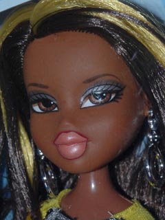 Bratz magic hair grow Sasha