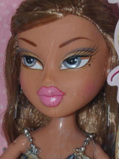 Bratz pampered pupz Yasmin